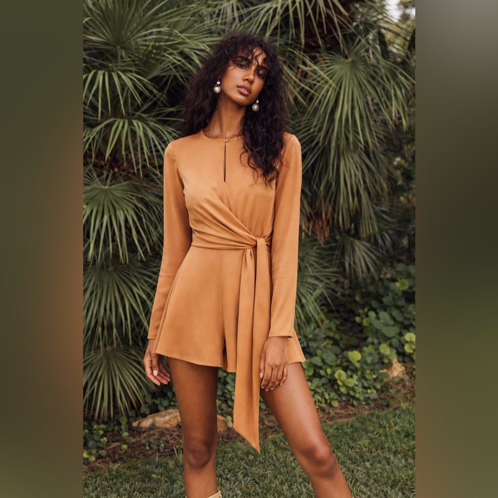 NWT💛Keepsake The Label Draped Long-Sleeve Playsuit - Size XS